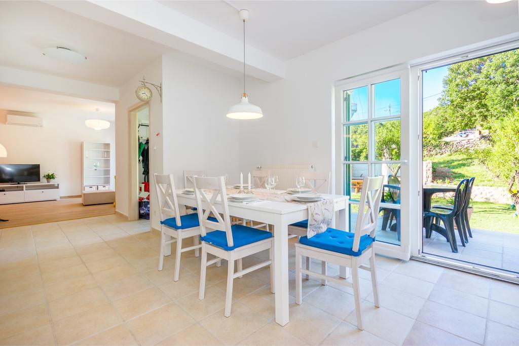 Apartment Barbina Kastelina Szentgyörgy Szoba fotó
