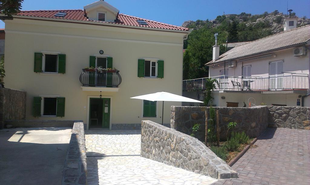Apartment Barbina Kastelina Szentgyörgy Kültér fotó